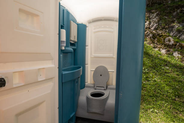 Best Portable toilet rental cost  in Assumption, IL